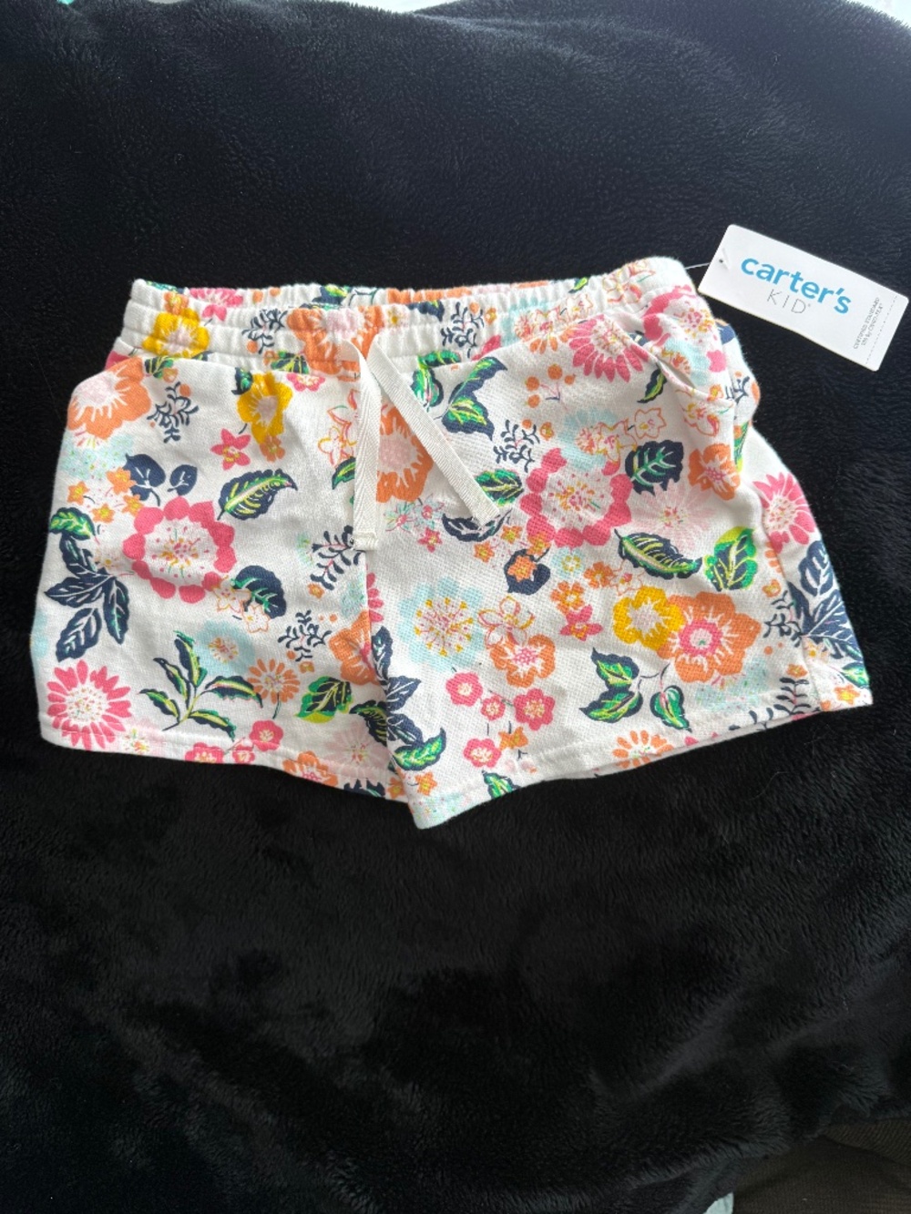 Girls Carter’s new shorts 6/6x